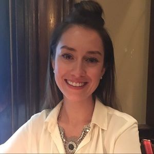 Meet your Posher, Mia